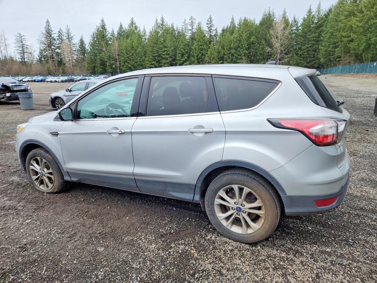 2017 Ford Escape Se - Image 2