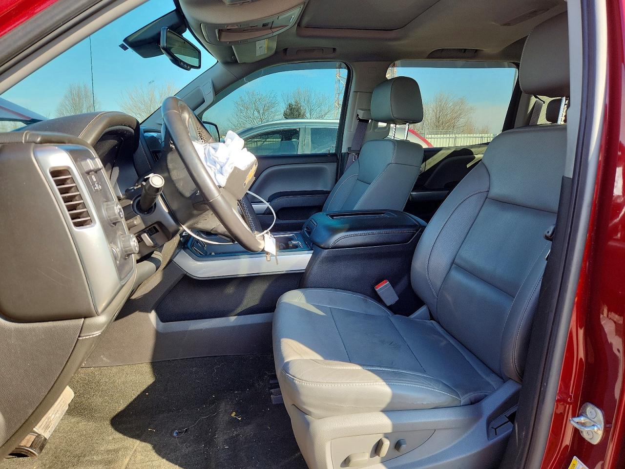 2017 Chev Silverado - Image 7