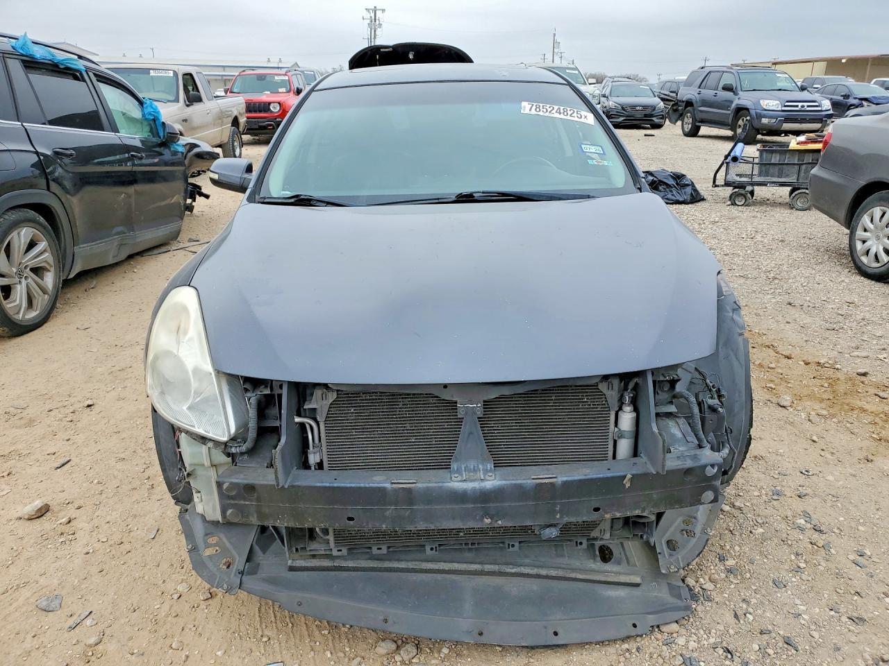 2010 Niss Altima - Фото 5