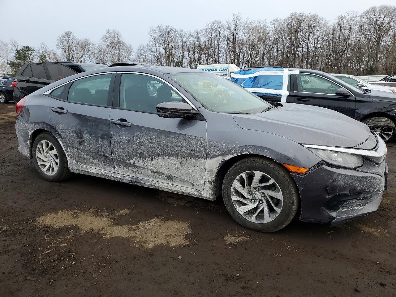 2018 Honda Civic Ex - Image 4