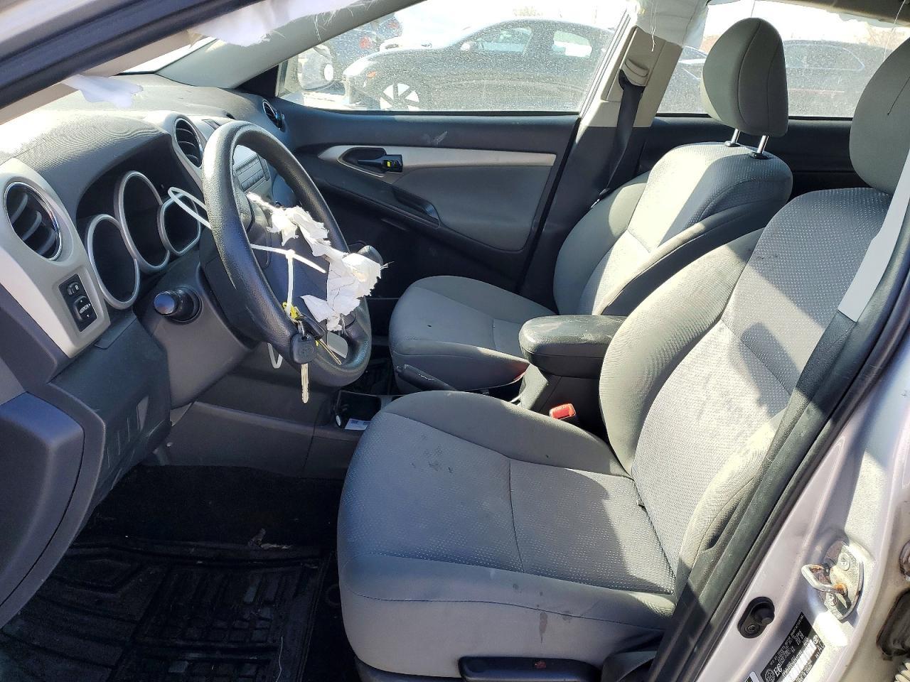 2010 Toyota Matrix - Фото 7