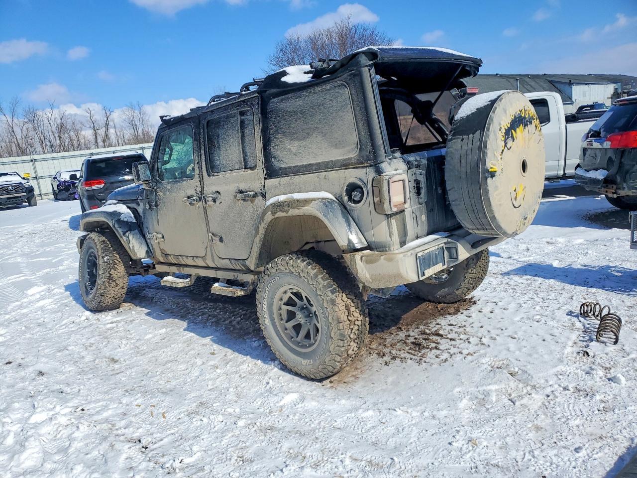 2018 Jeep Wrangler Unlimited Sport - Фото 2