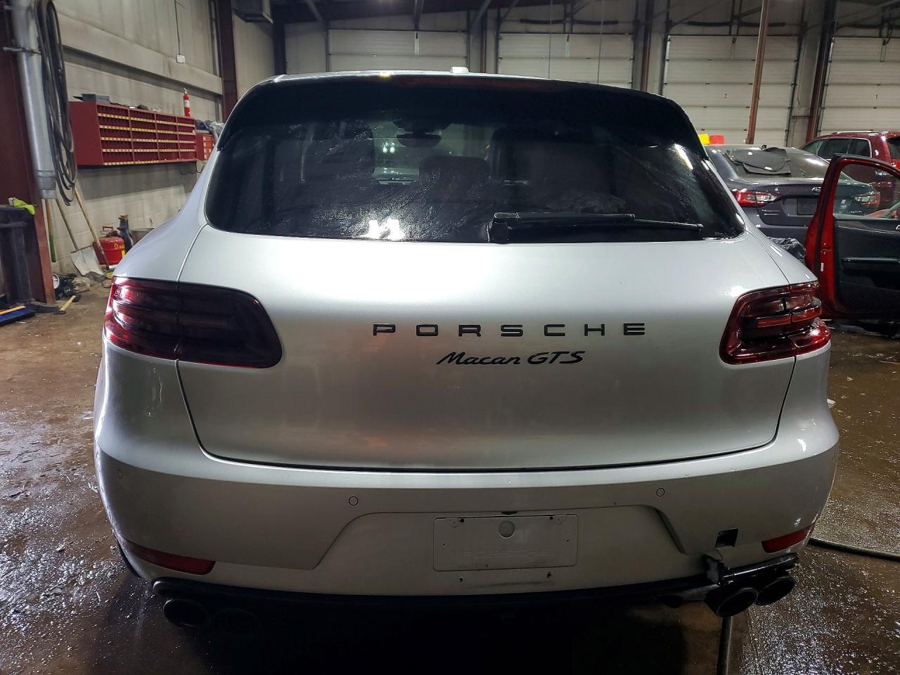 2017 Porsche Macan Gts - Image 6