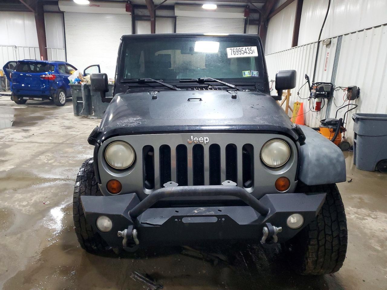 2010 Jeep Wrangler Unlimited Sport - Фото 5