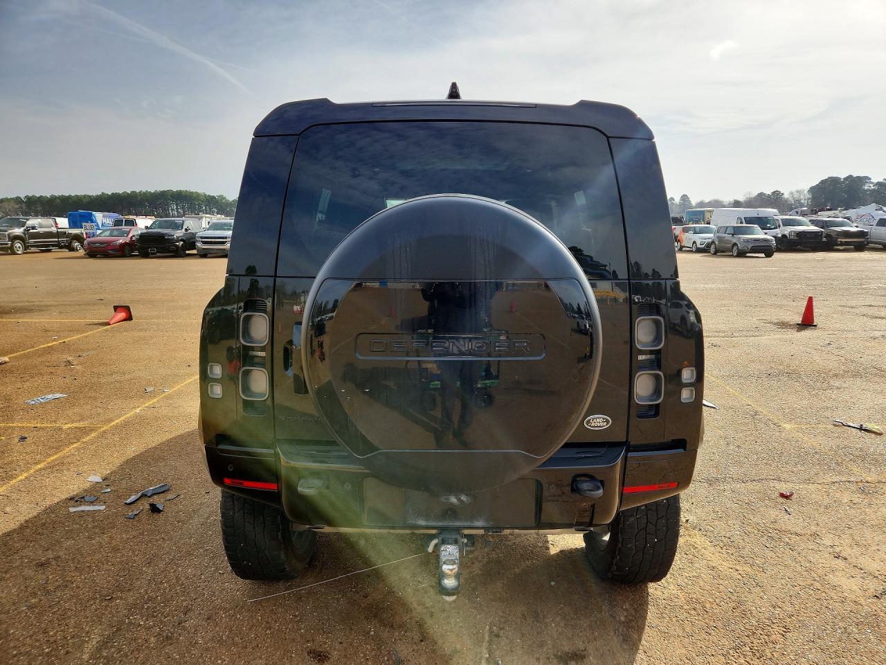 2020 Land Rover Defender 110 X - Image 6