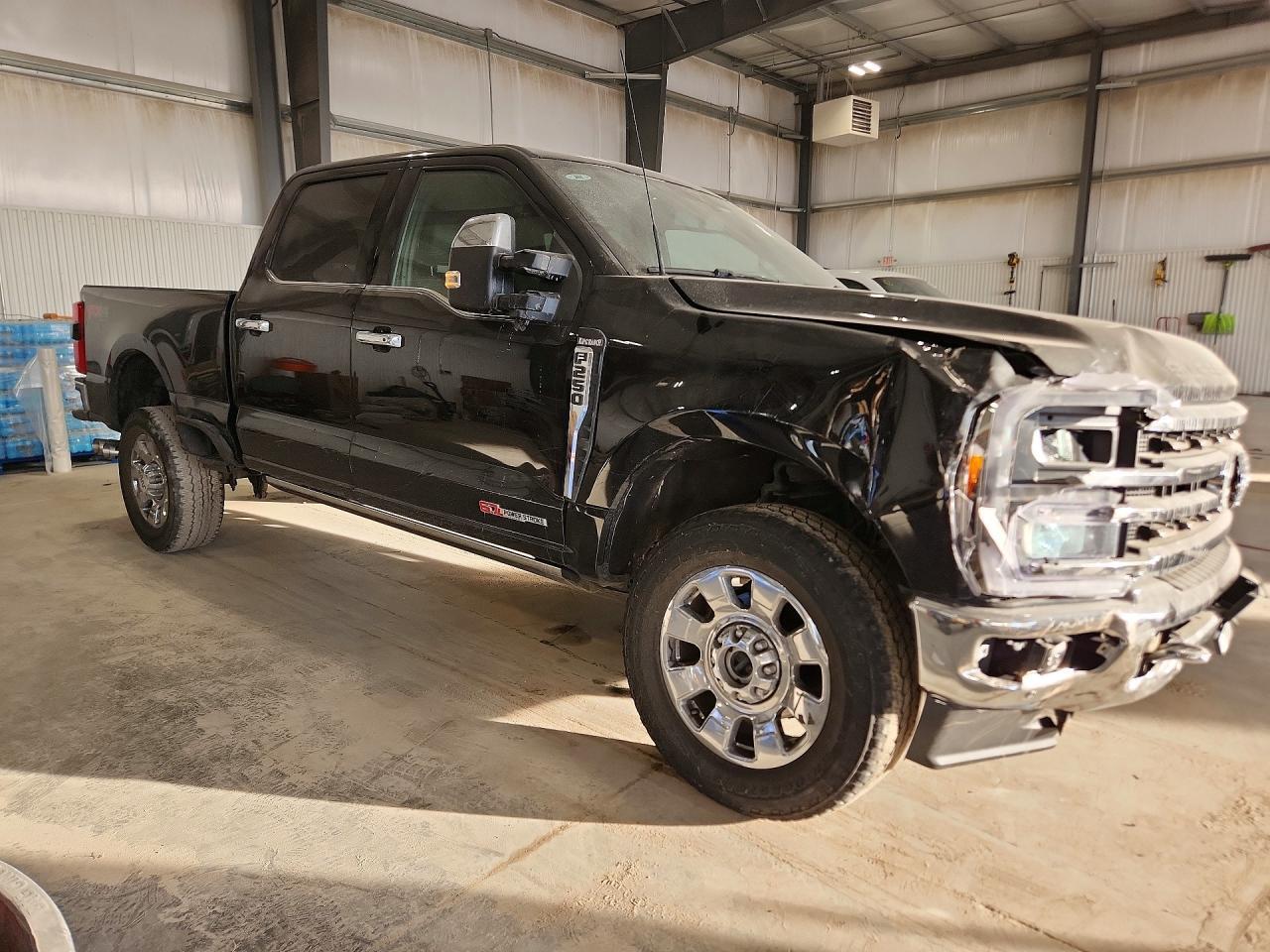 2024 Ford F250 Super Duty - Image 4