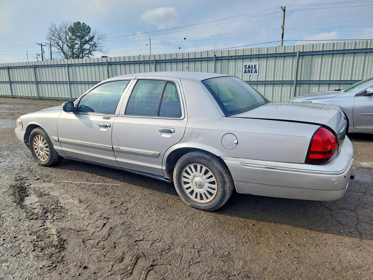 2006 Mercury Grand Marquis Ls - Image 2