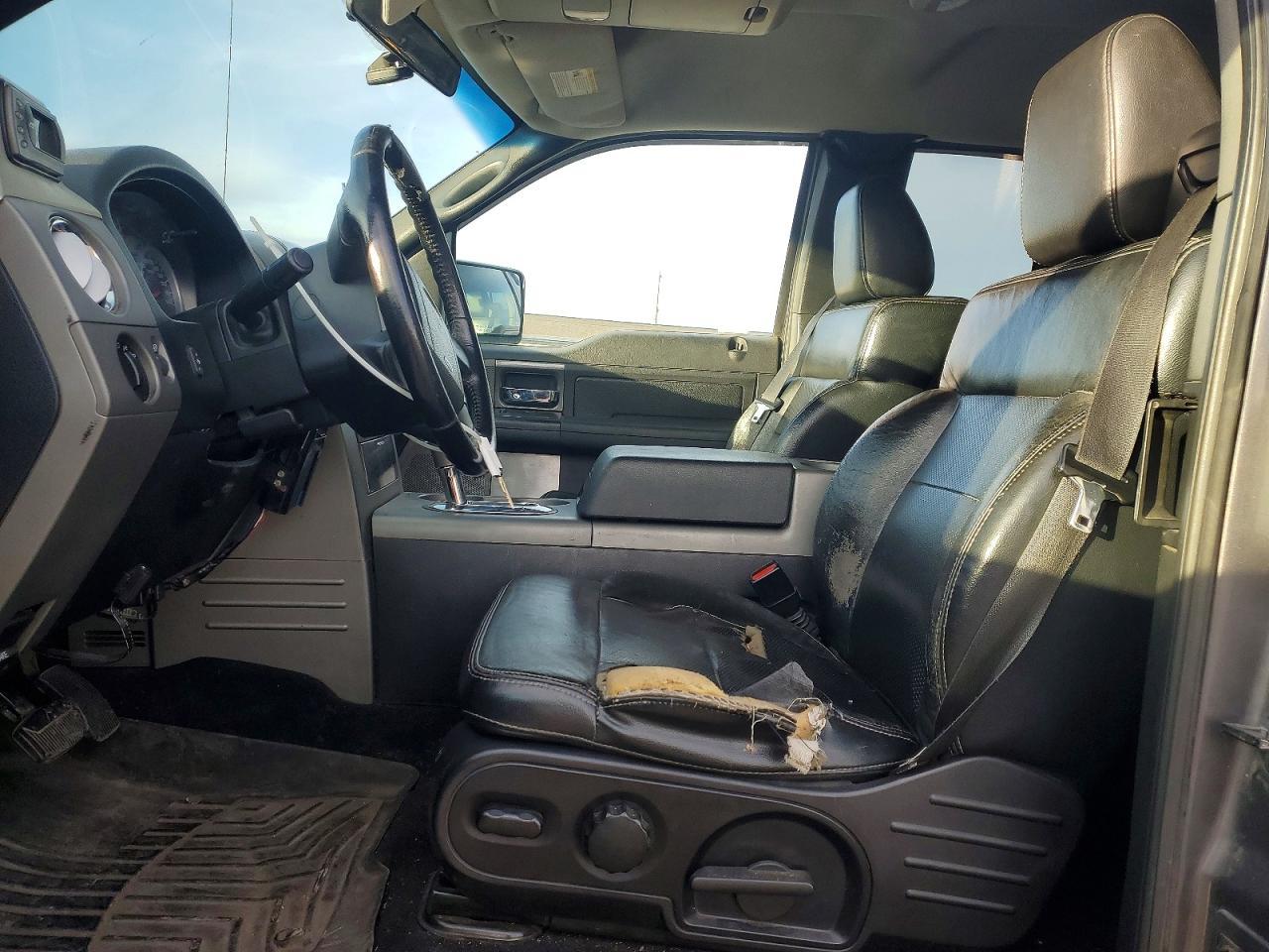 2006 Ford F150 - Image 7