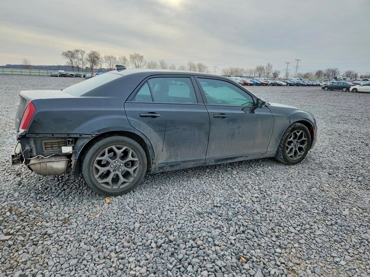 2016 Chrysler 300 S - Фото 3