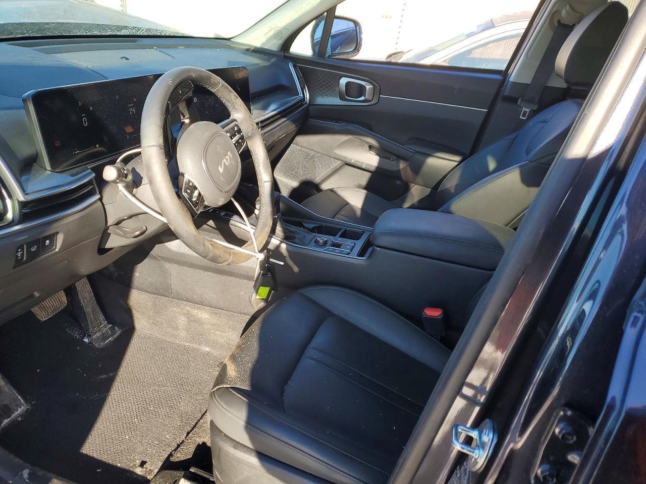 2025 Kia Sorento Ex - Image 7