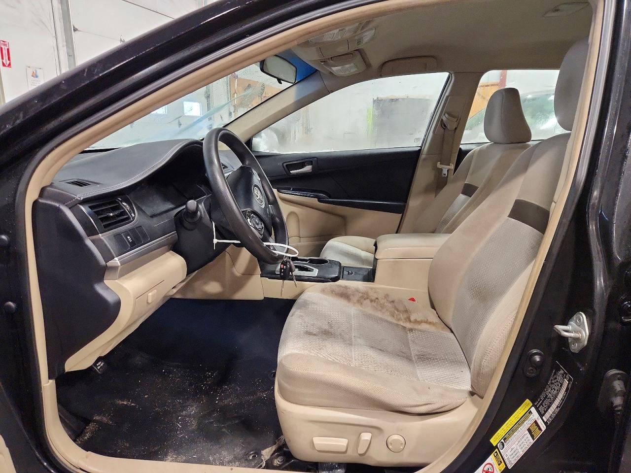 2012 Toyota Camry - Фото 7
