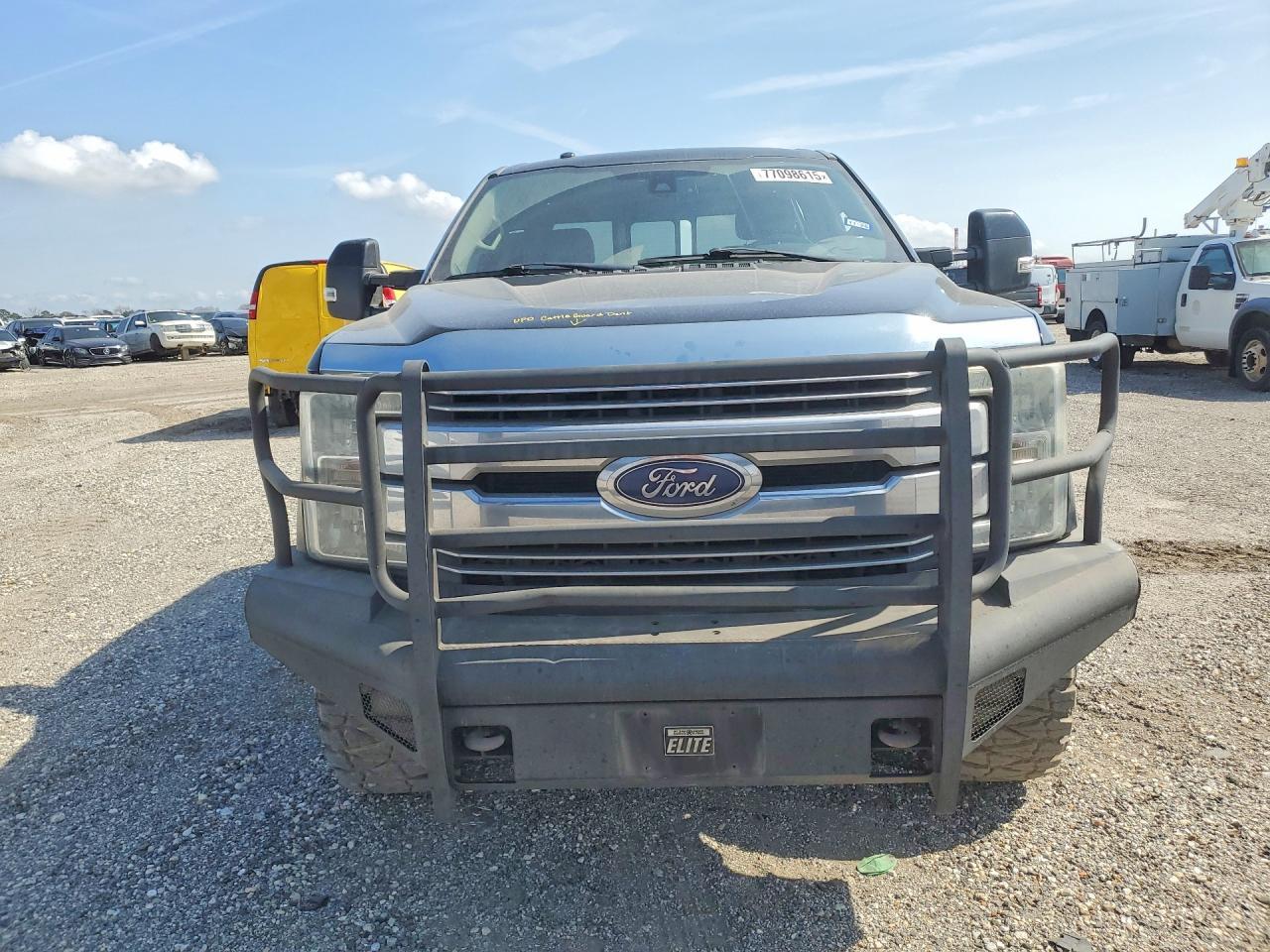 2017 Ford F350 Super Duty - Фото 5