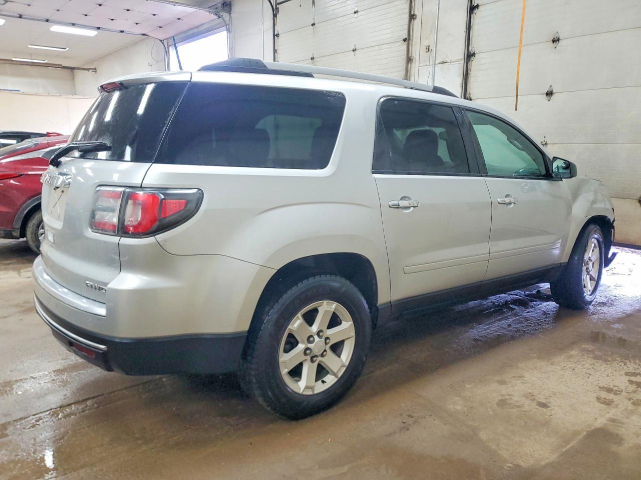 2016 GMC Acadia Sle - Image 3