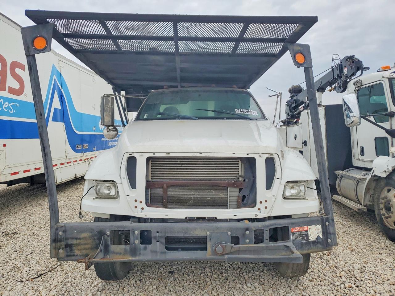 2015 Ford F750 Super Duty Chipper Truck - Фото 5
