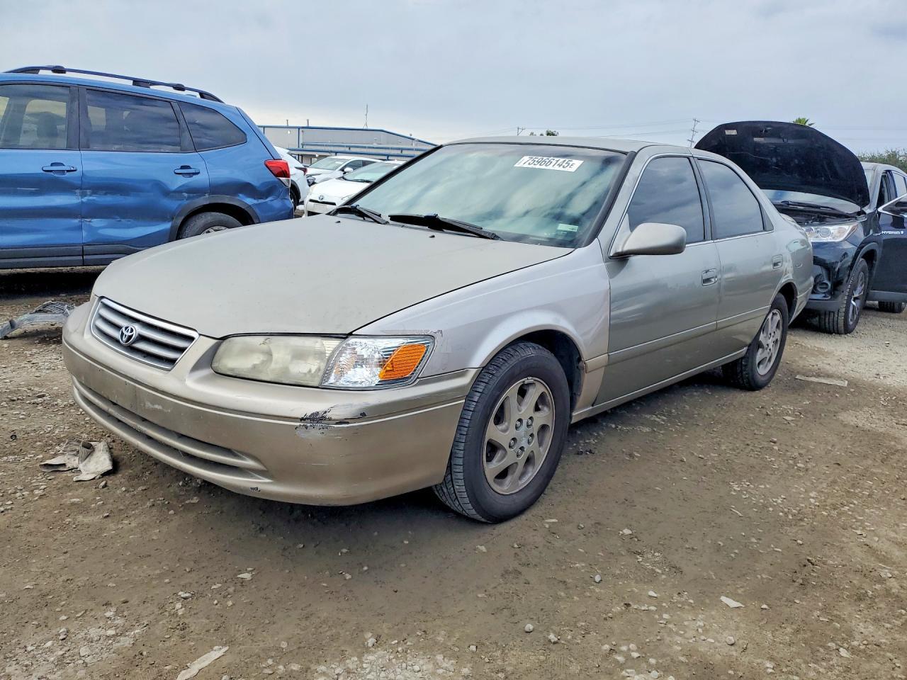 2000 Toyota Camry Le