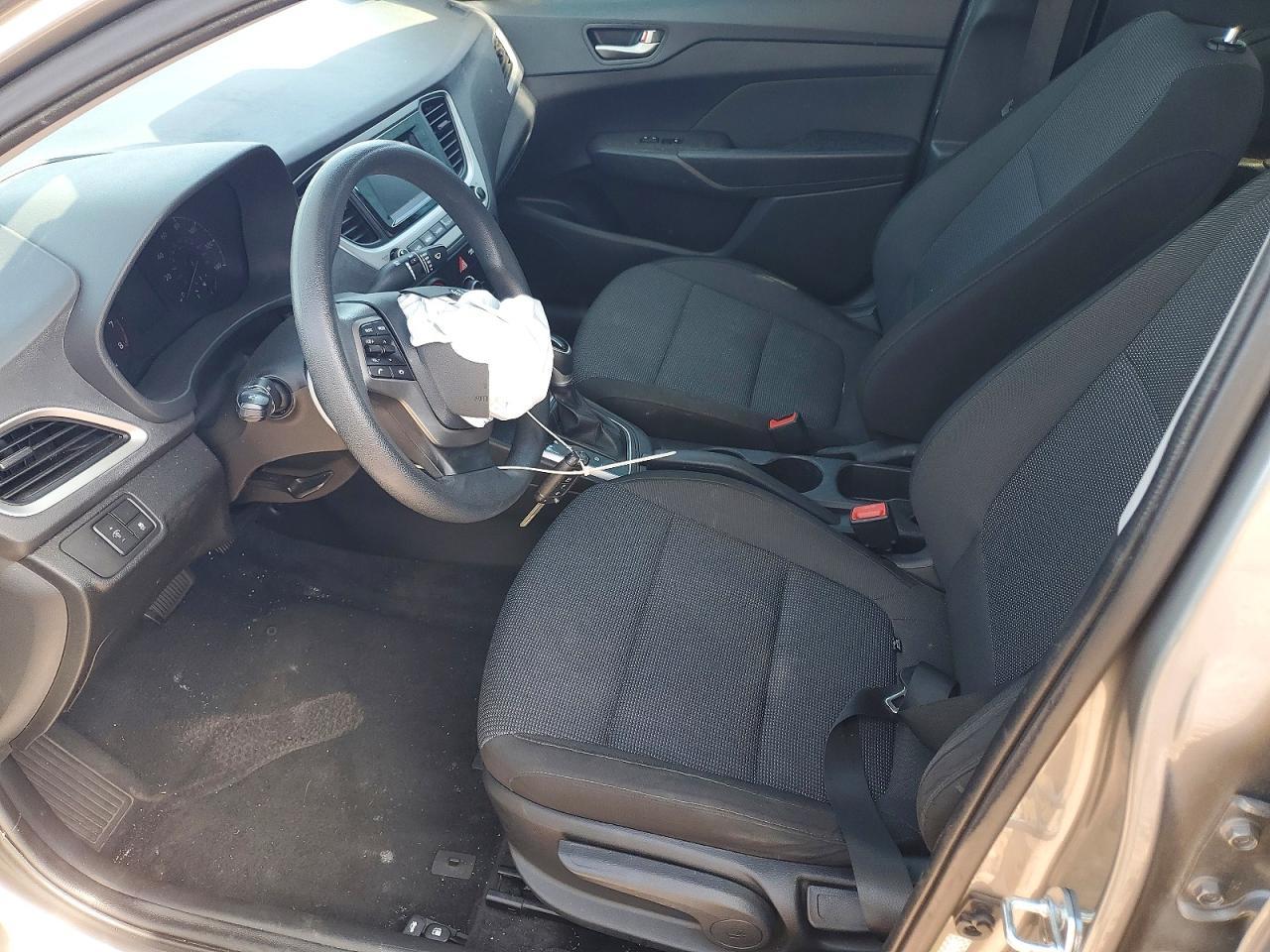 2021 Hyundai Accent Se - Image 7