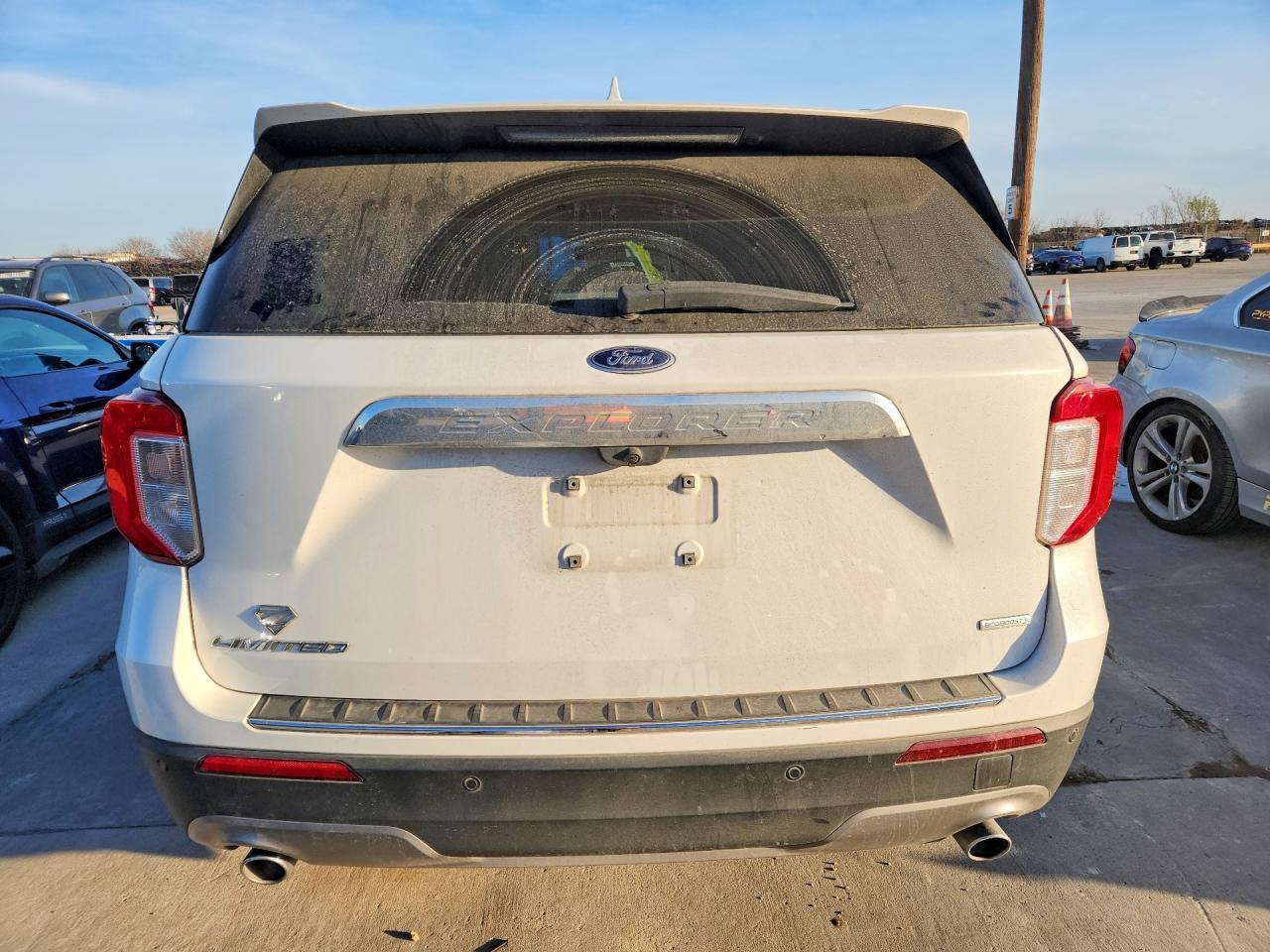 2020 Ford Explorer Limited - Image 6