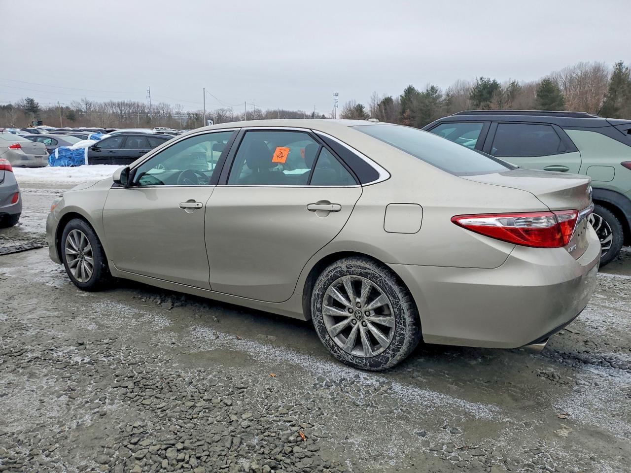 2015 Toyota Camry - Image 2