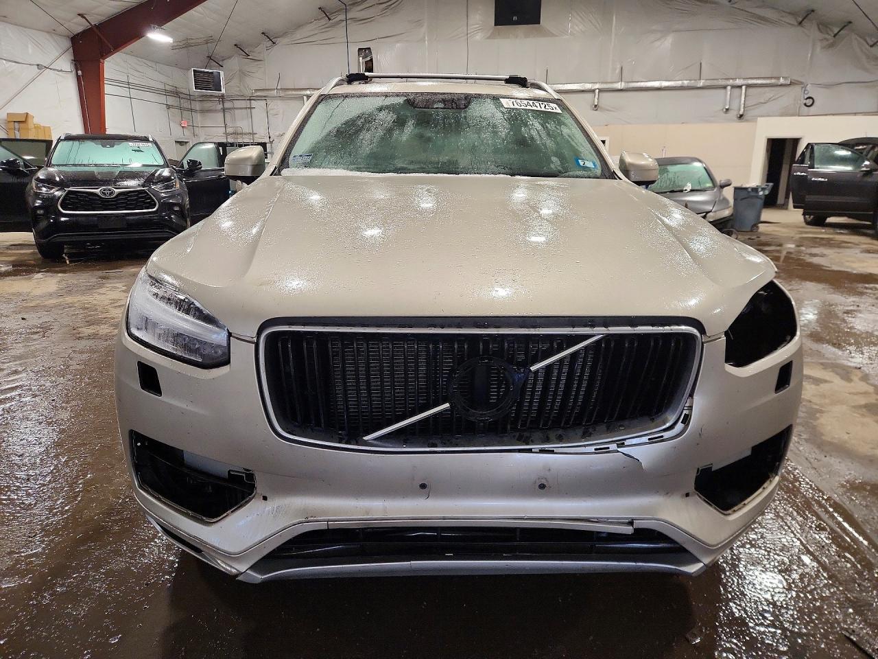 2016 Volvo Xc90 T8 - Image 5