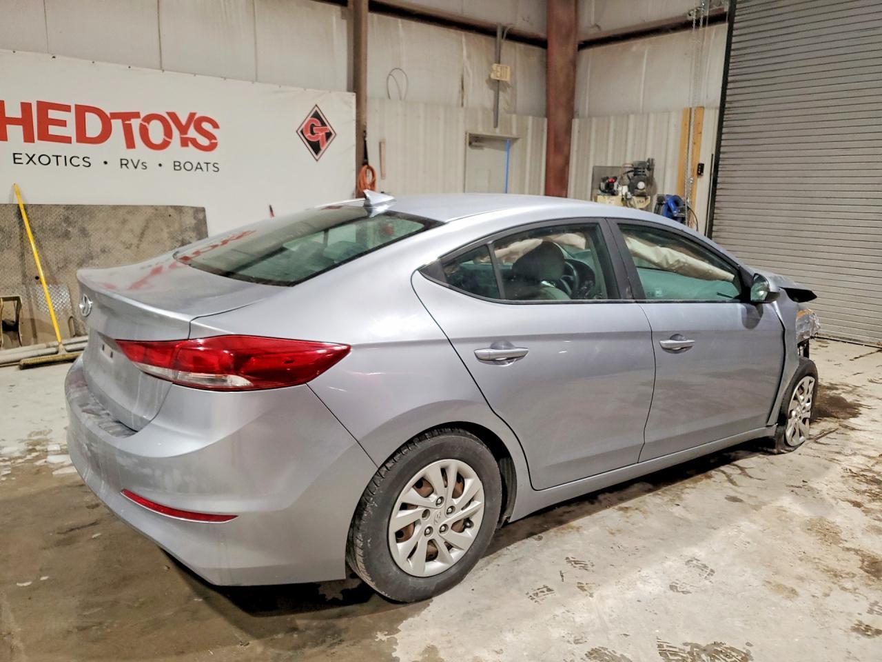 2017 Hyundai Elantra Se - Image 3