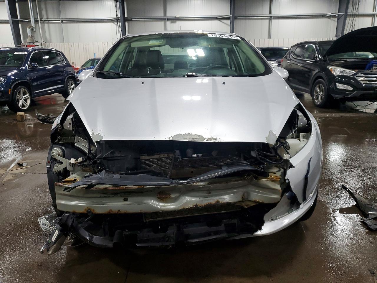 2017 Ford Fiesta Se - Фото 5