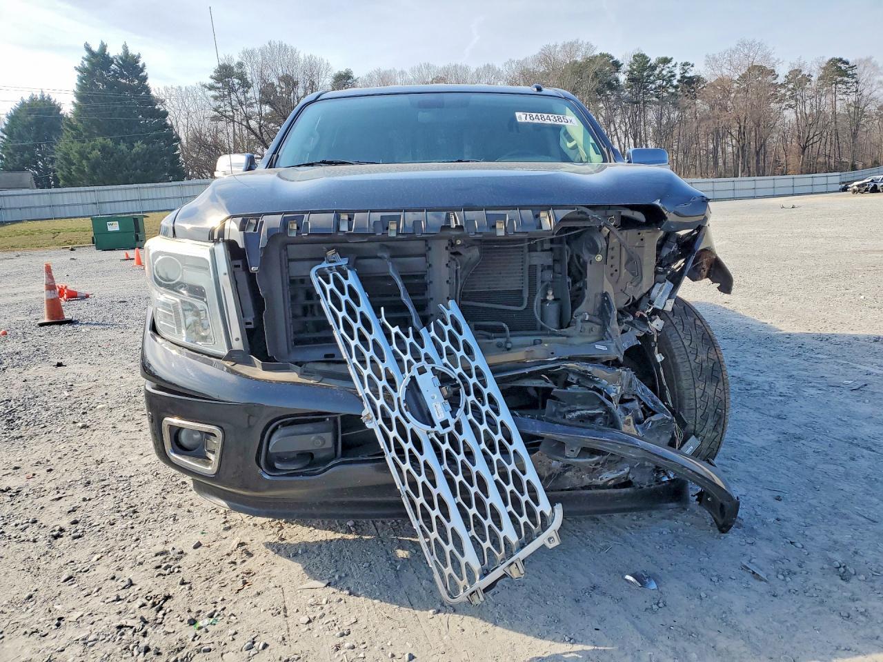 2017 Nissan Titan Sv - Фото 5