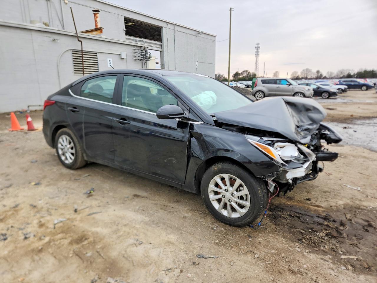 2022 Hyundai Accent Sel - Фото 4