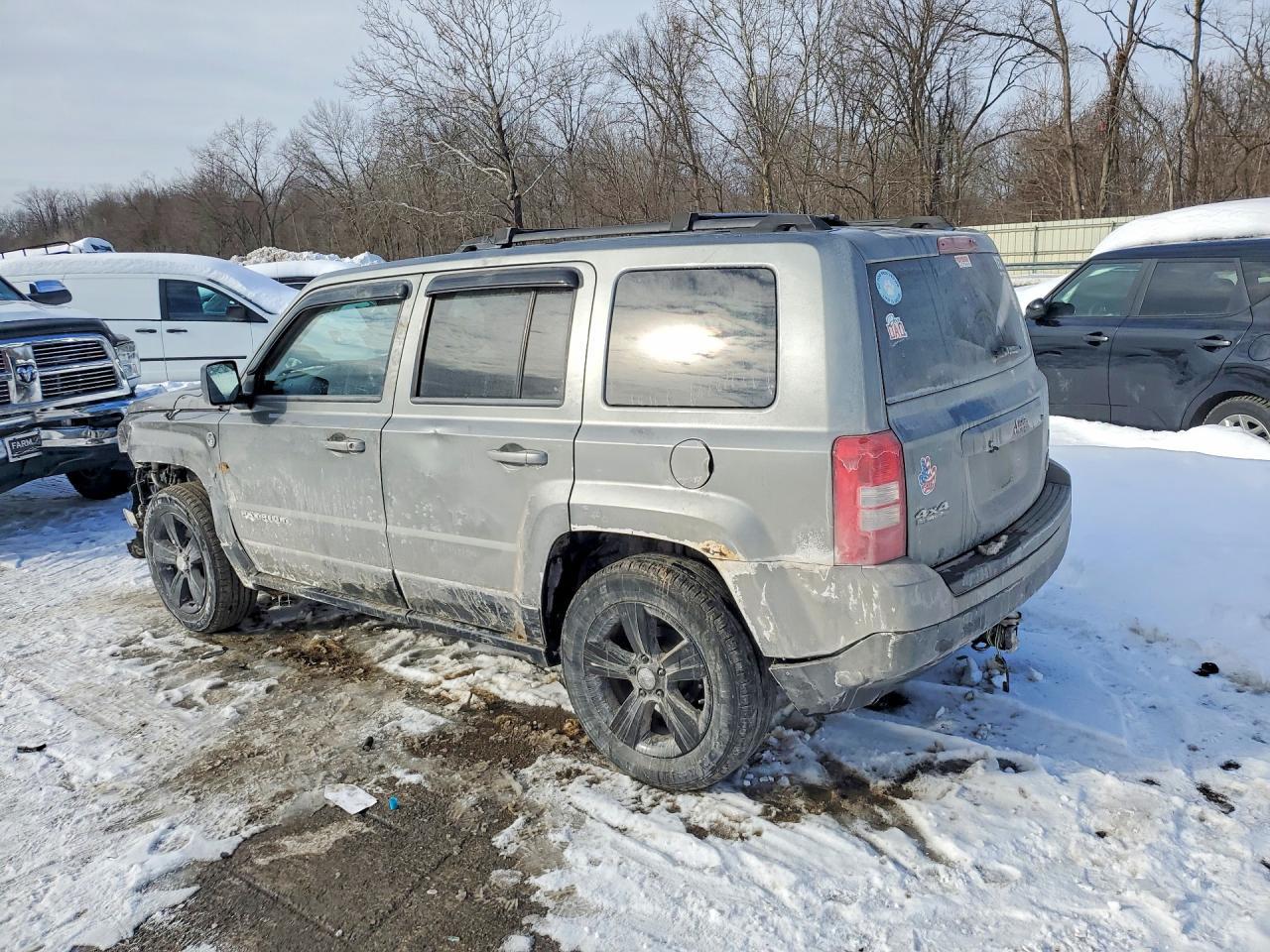 2014 Jeep Patriot Sport - Image 2