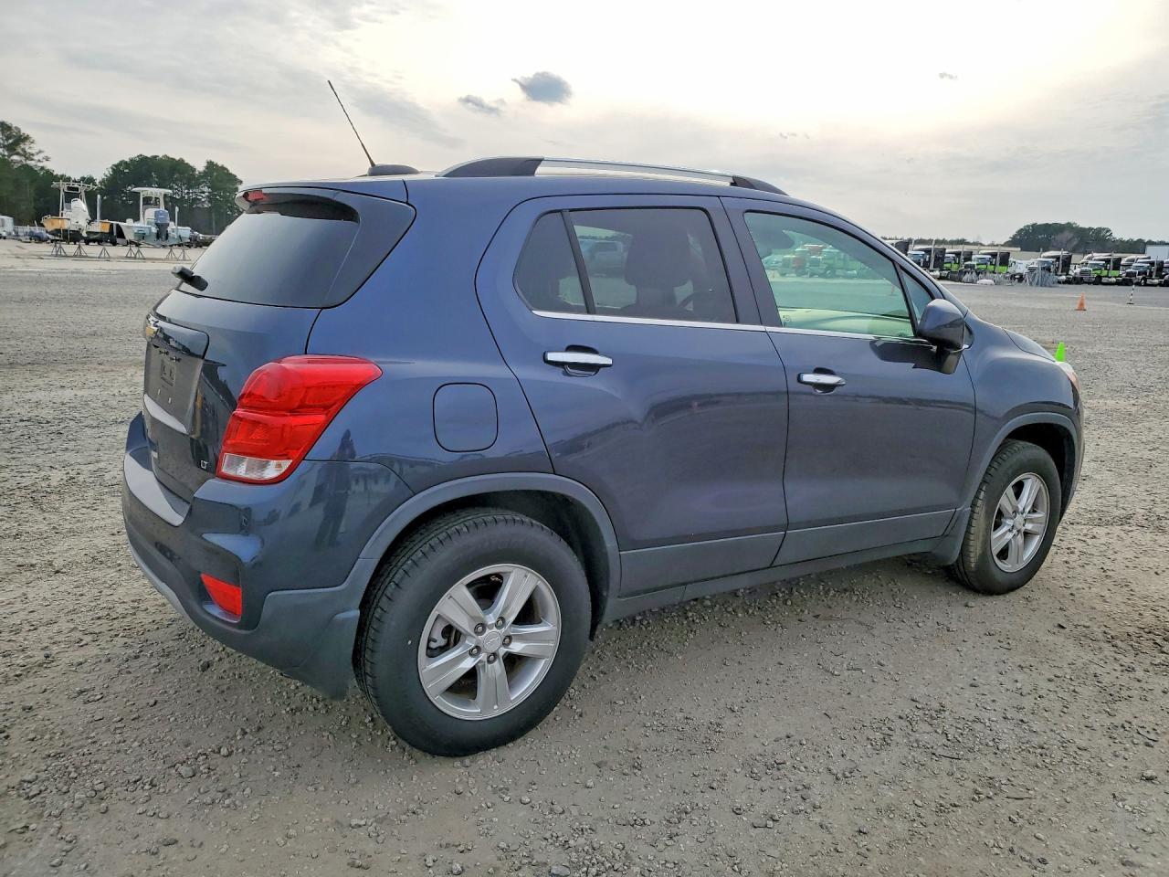 2019 Chevrolet Trax 1Lt - Фото 3