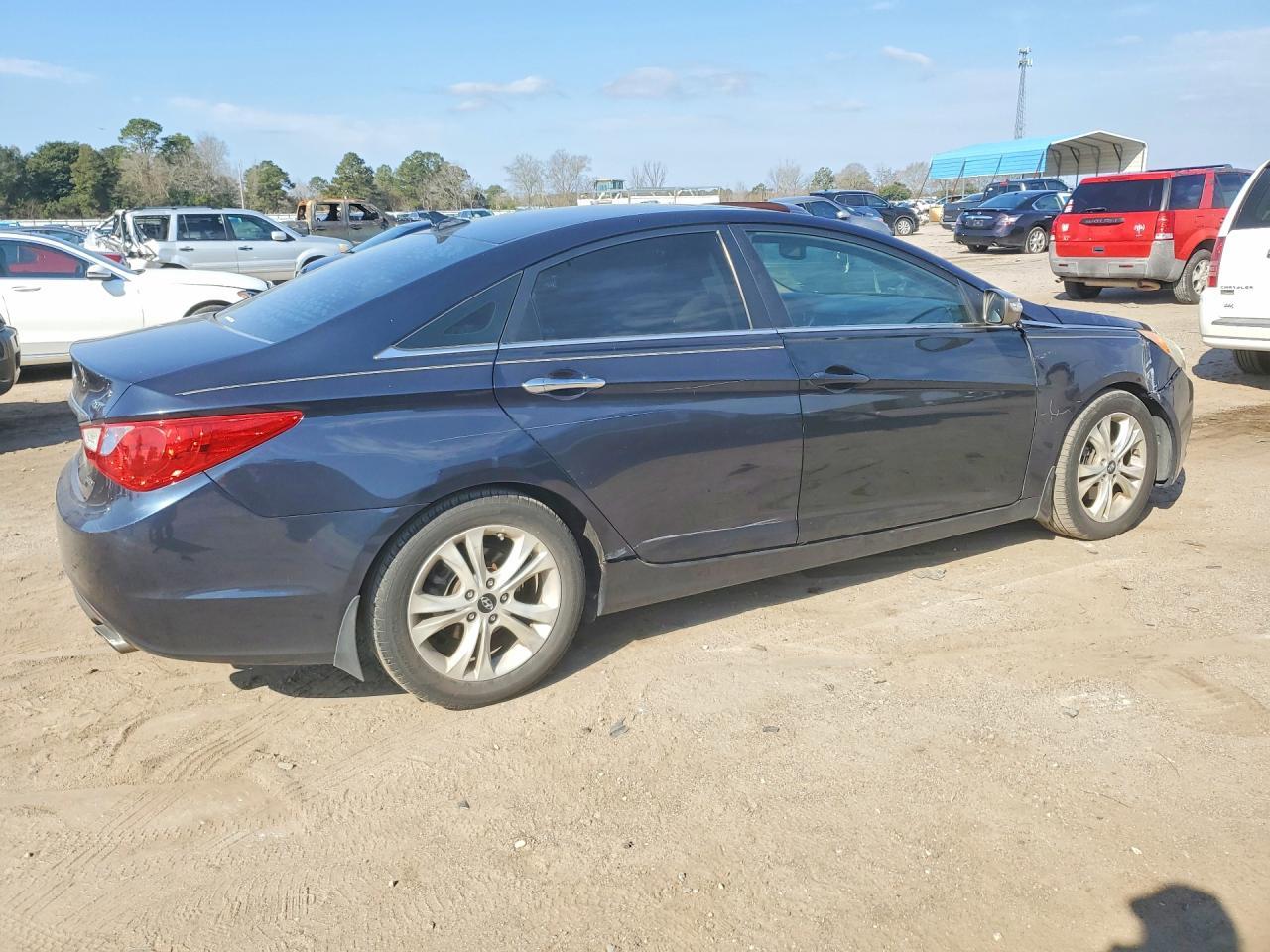 2011 Hyundai Sonata Se - Image 3