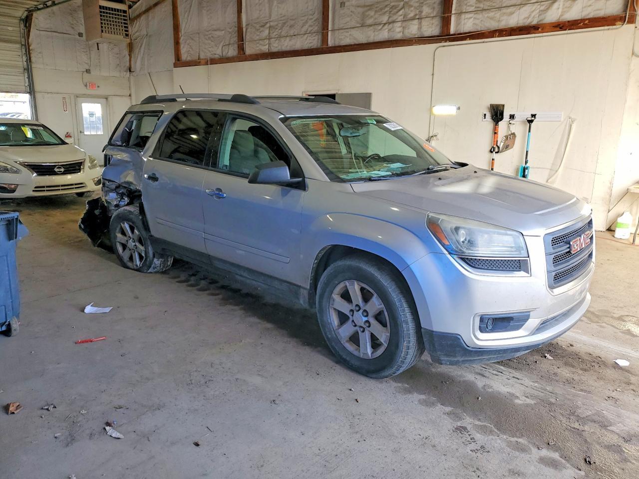 2013 GMC Acadia Sle - Image 4