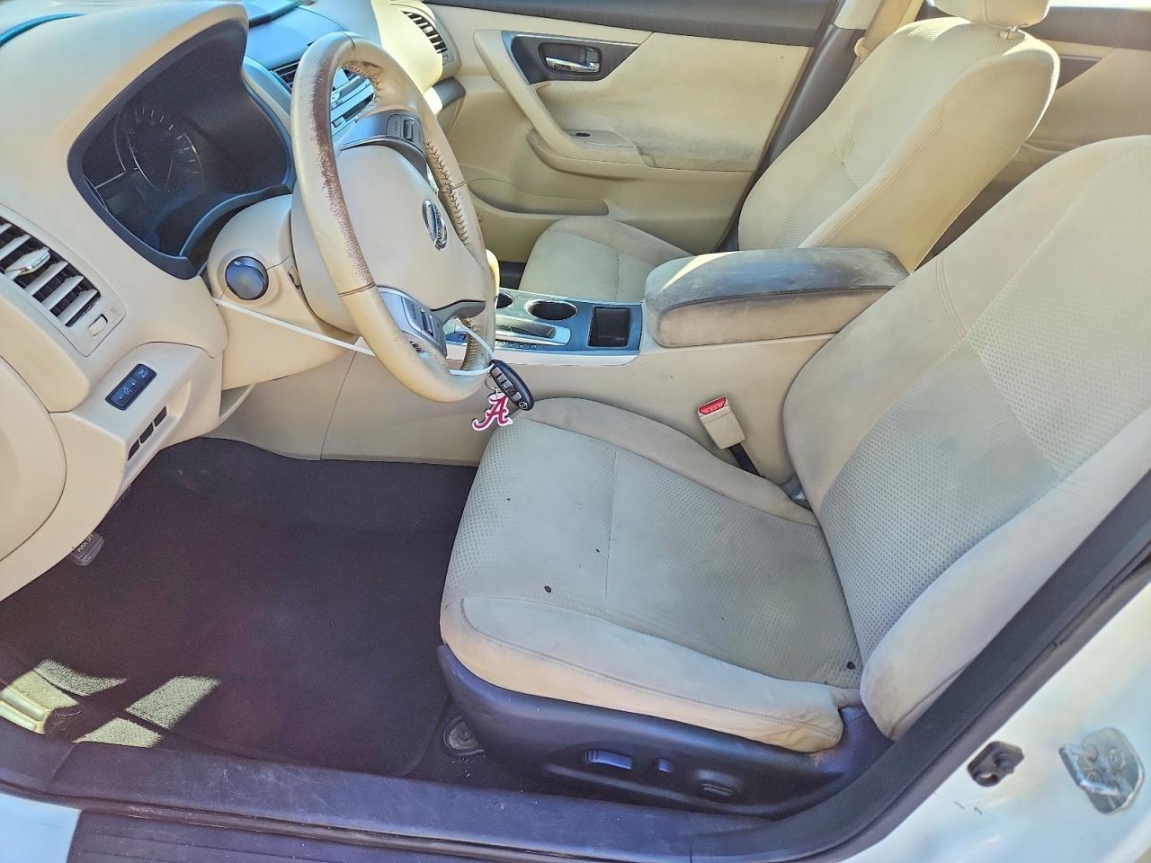 2015 Nissan Altima 2.5 - Image 7