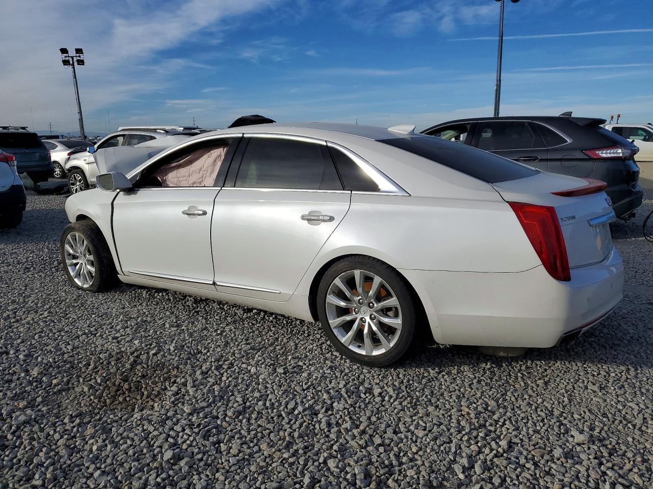 2016 Cadillac Xts Luxury Collection - Фото 2