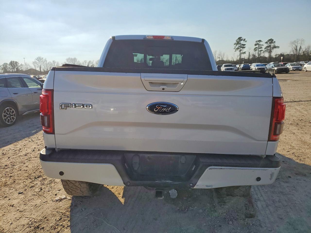 2017 Ford F150 Supercrew - Фото 6