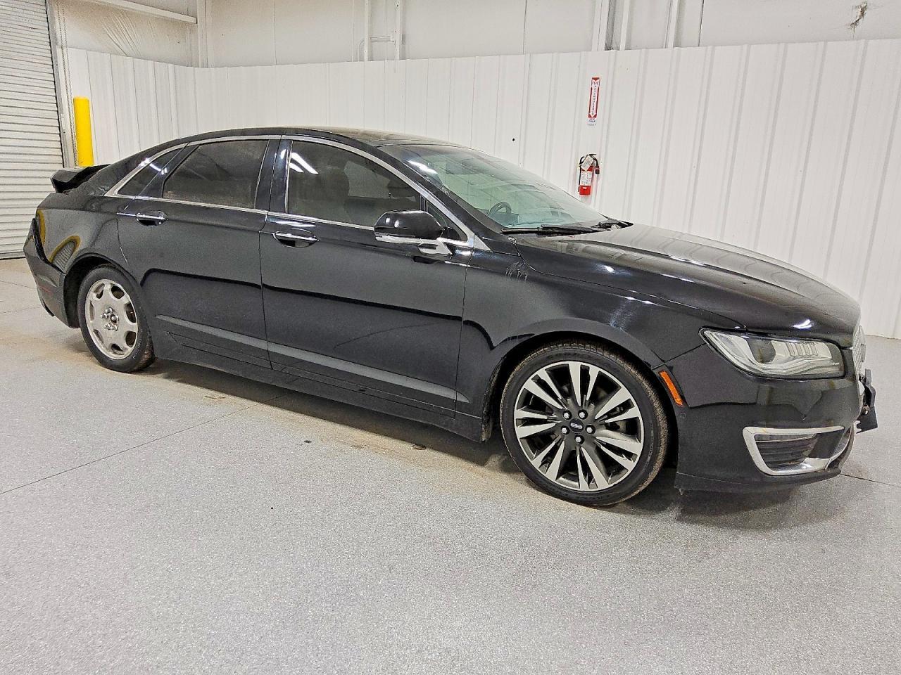 2018 Lincoln Mkz Hybrid Reserve - Image 4