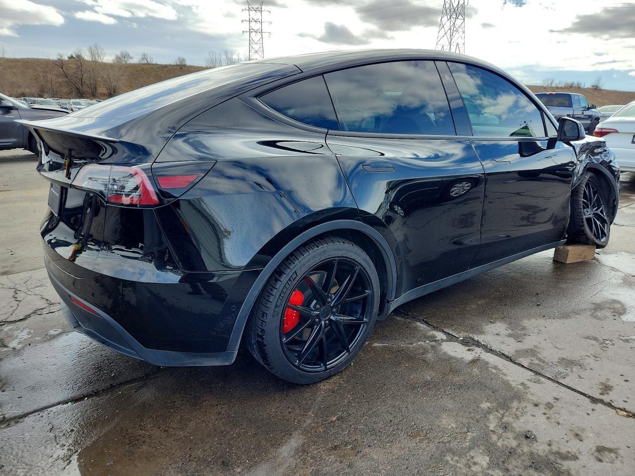 2020 Tesla Model Y - Фото 3