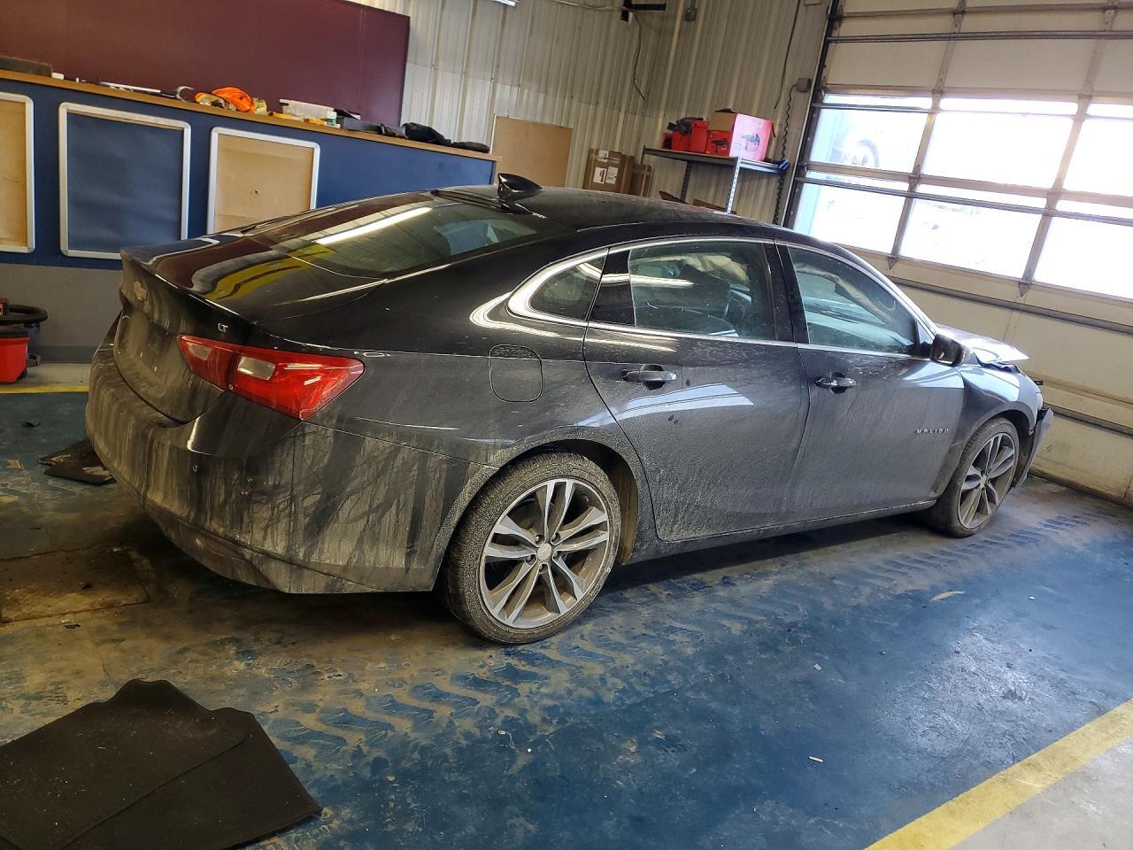 2023 Chevrolet Malibu Lt - Фото 3
