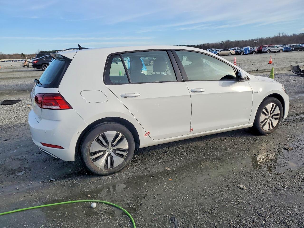 2019 Volkswagen E-Golf Sel Premium - Фото 3