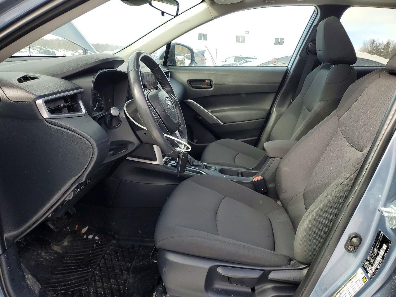 2024 Toyota Corolla Cross Le - Фото 7