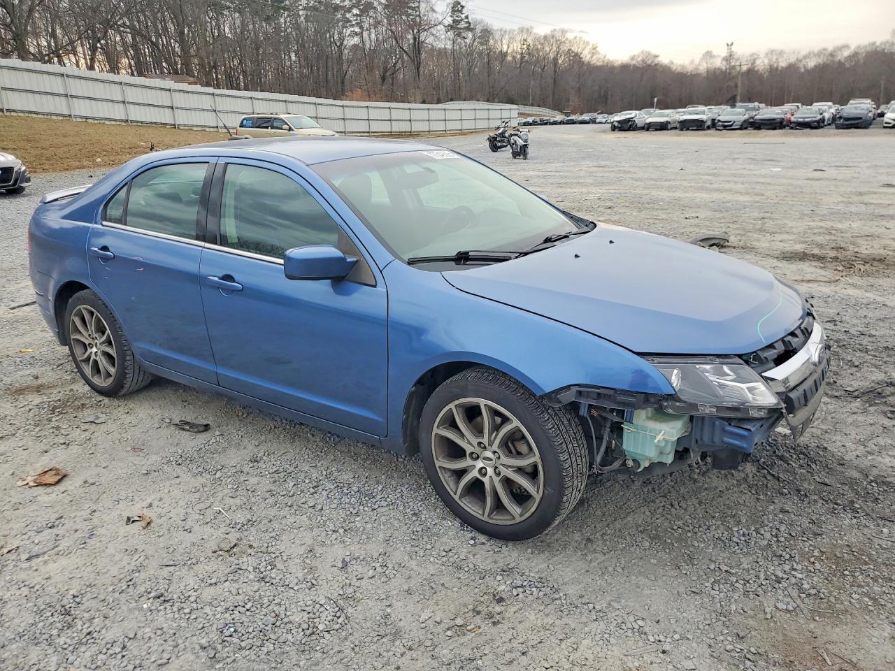 2010 Ford Fusion - Image 4