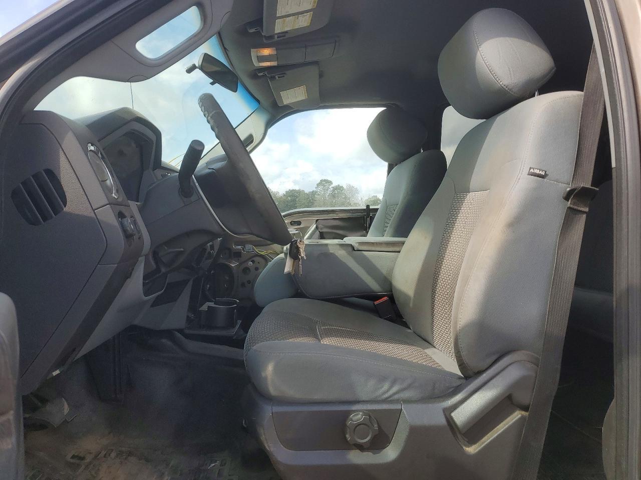 2015 Ford F250 Super Duty - Фото 7