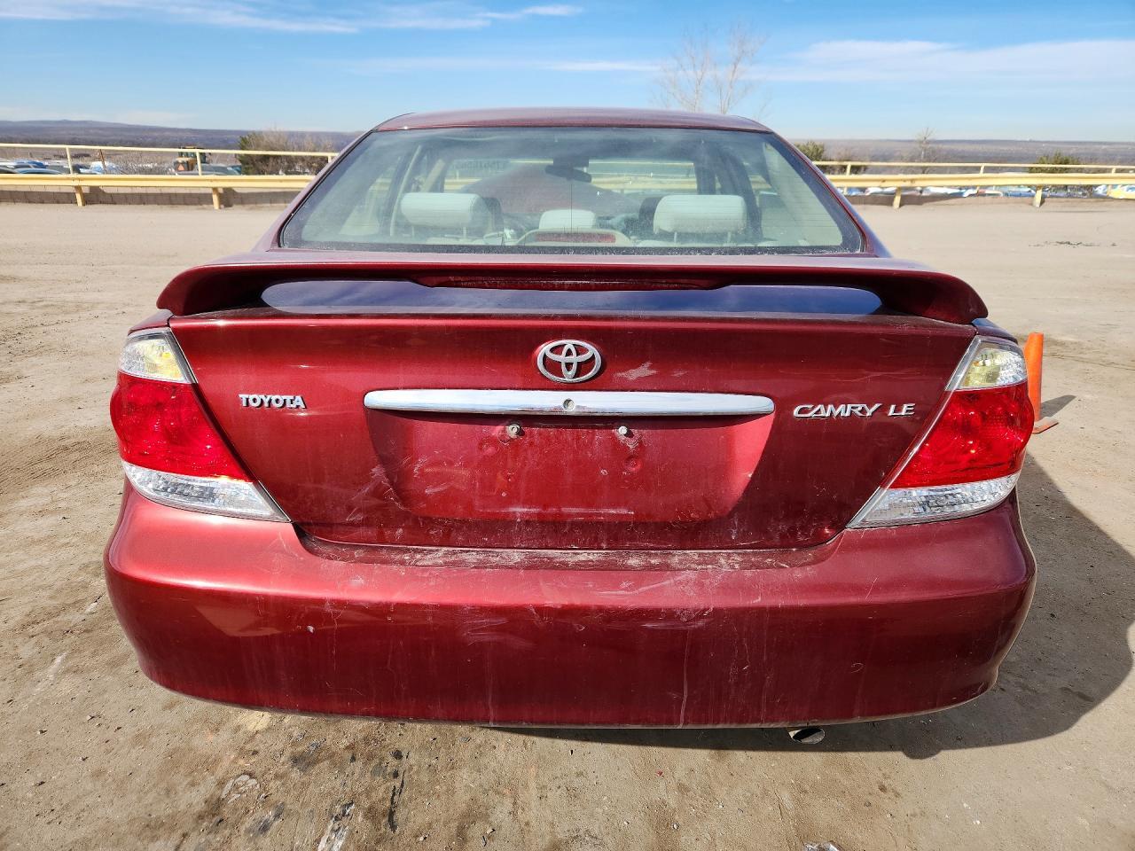 2005 Toyota Camry Le - Фото 6