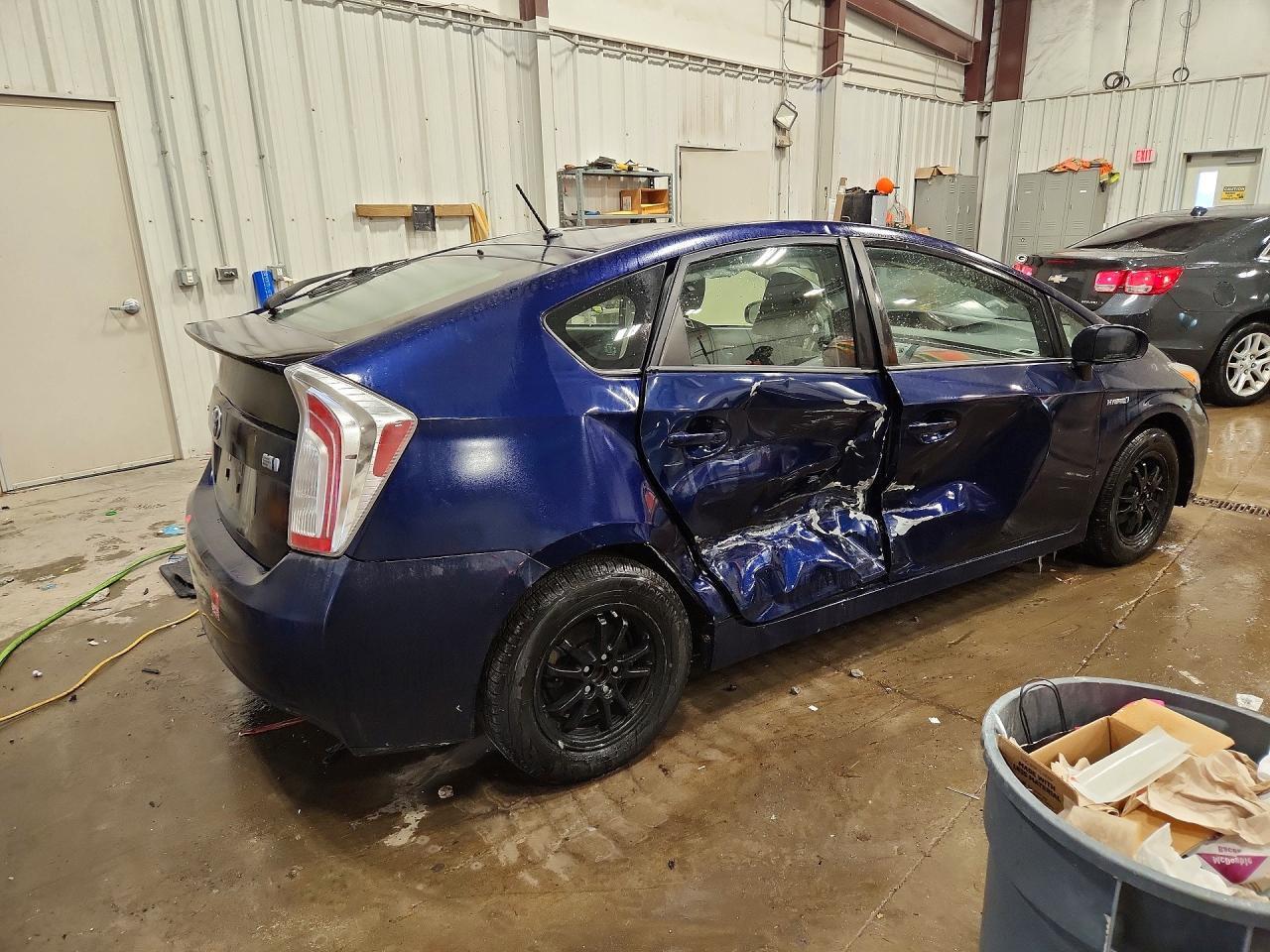2013 Toyota Prius - Image 3