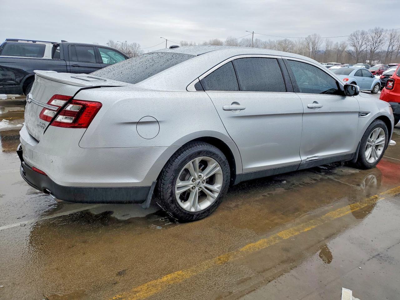 2017 Ford Taurus Sel - Image 3