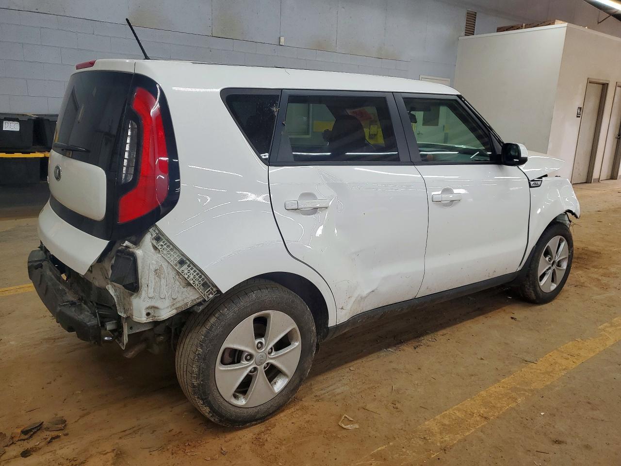 2015 Kia Soul Base - Image 3