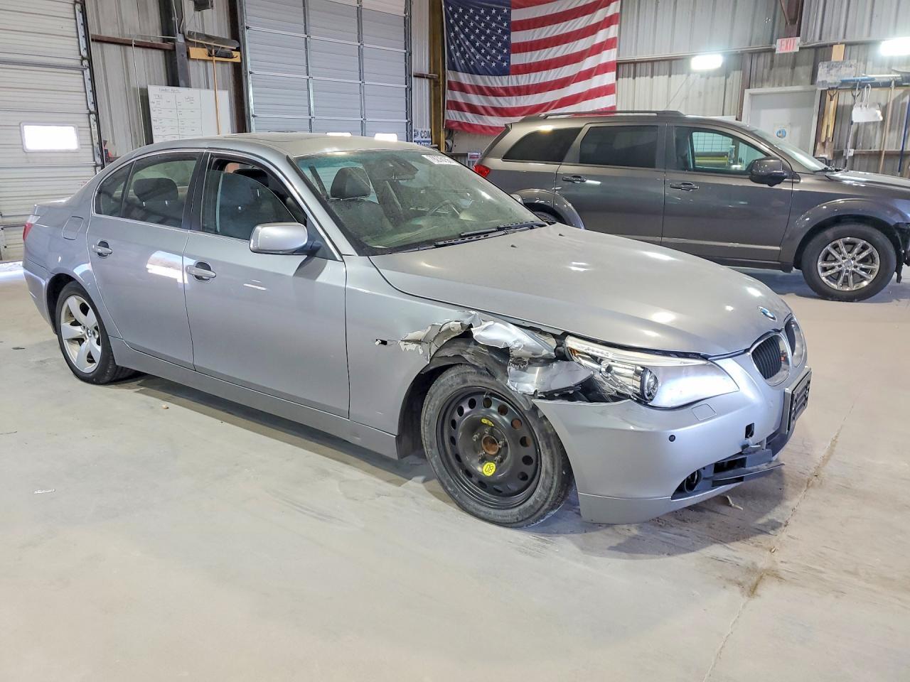 2004 BMW 530 I - Фото 4