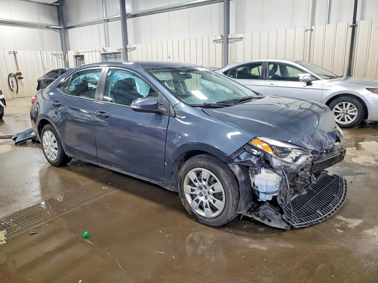 2015 Toyota Corolla S - Фото 4