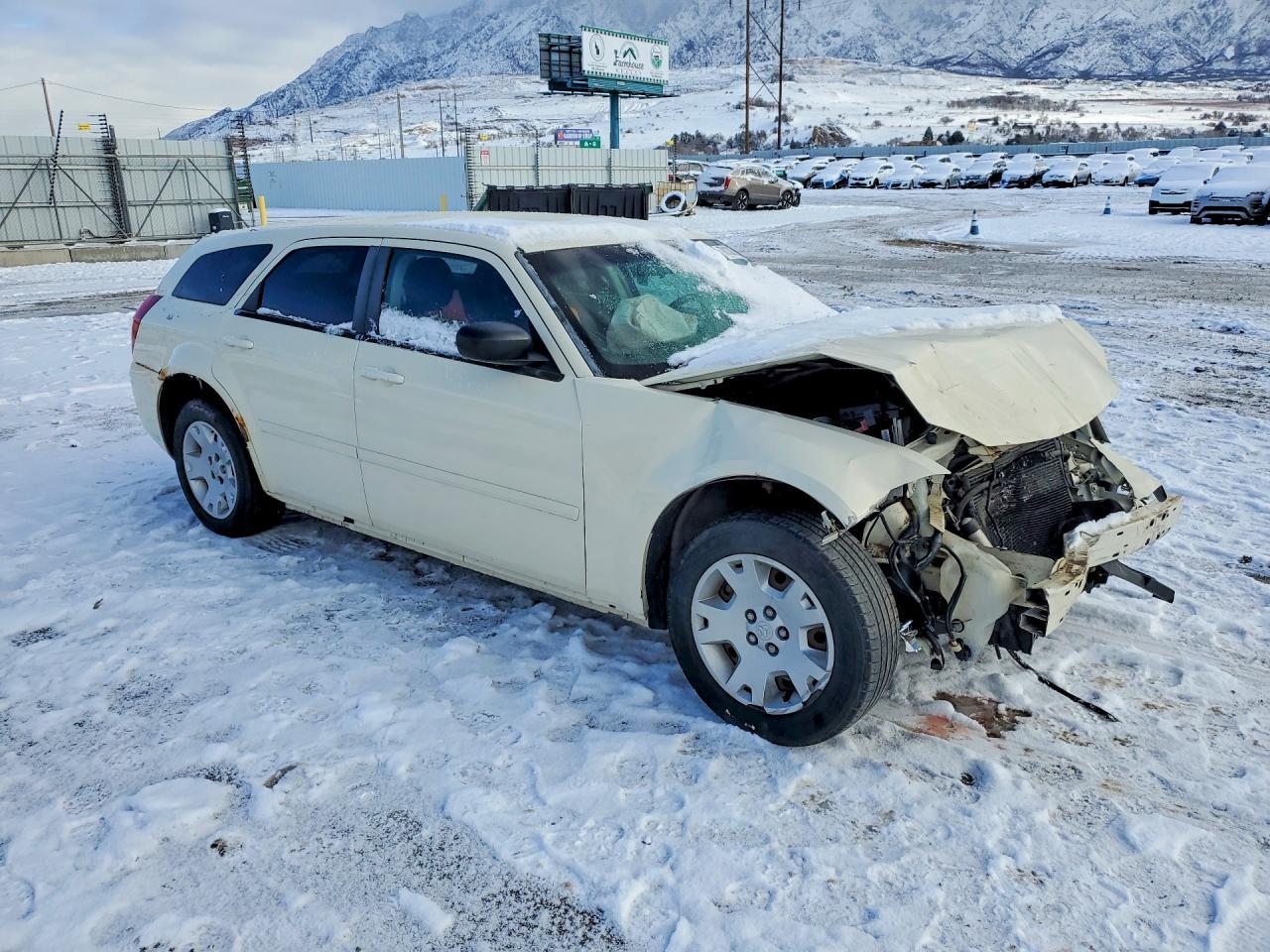 2006 Dodge Magnum Se - Image 4