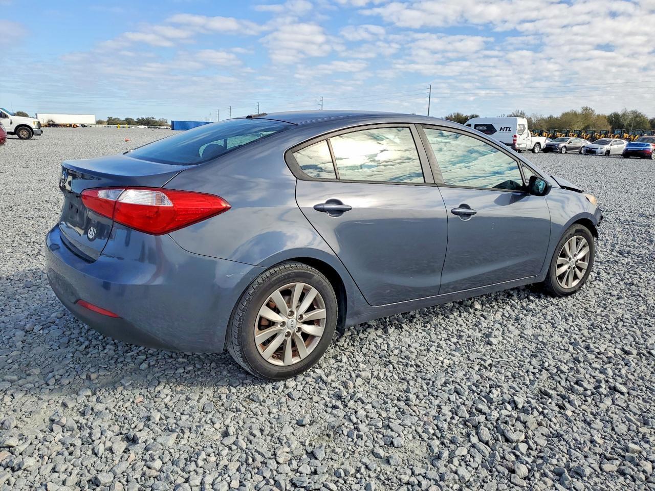 2016 Kia Forte Lx - Фото 3