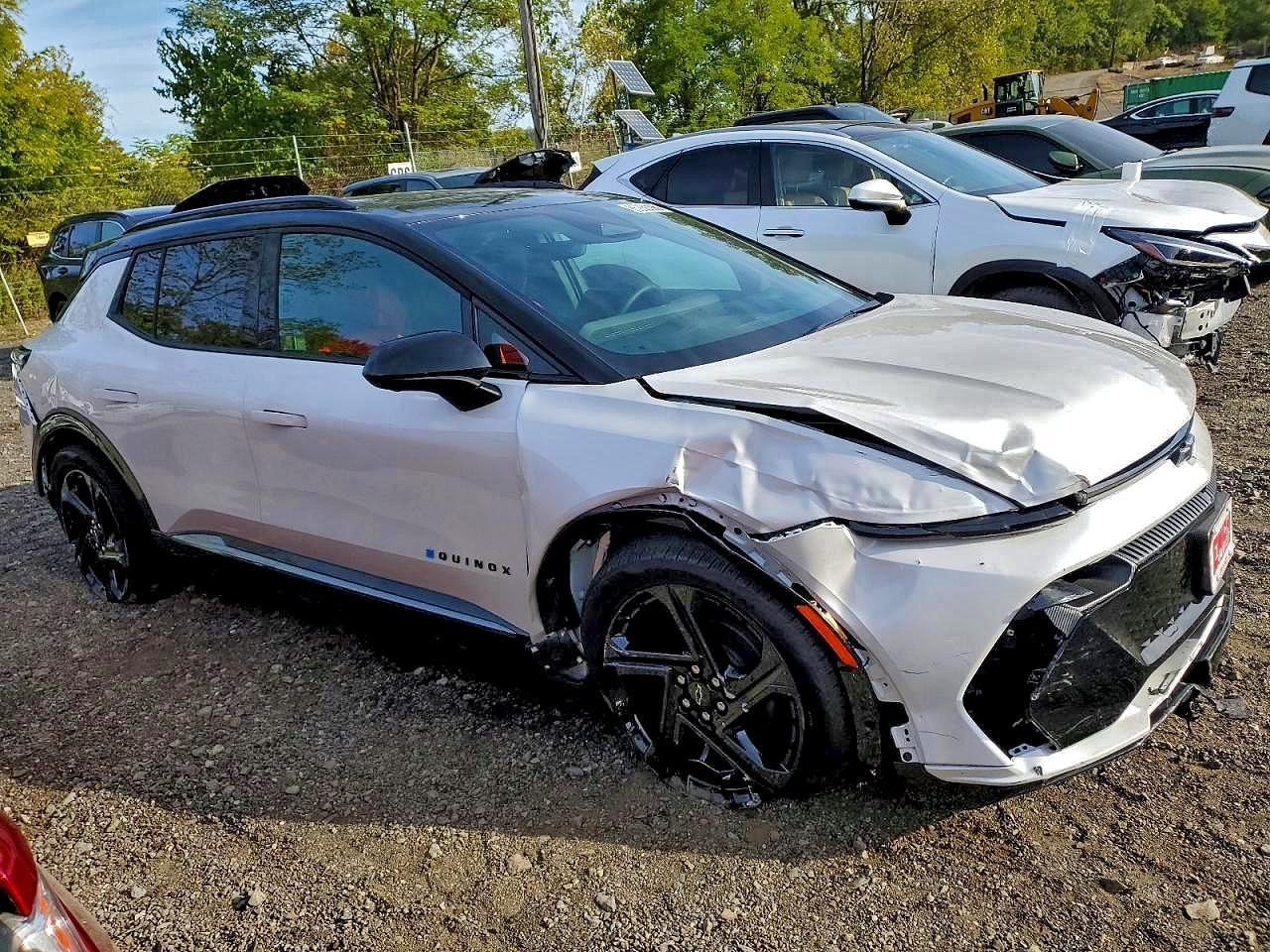 2025 Chevrolet Equinox Rs - Image 4